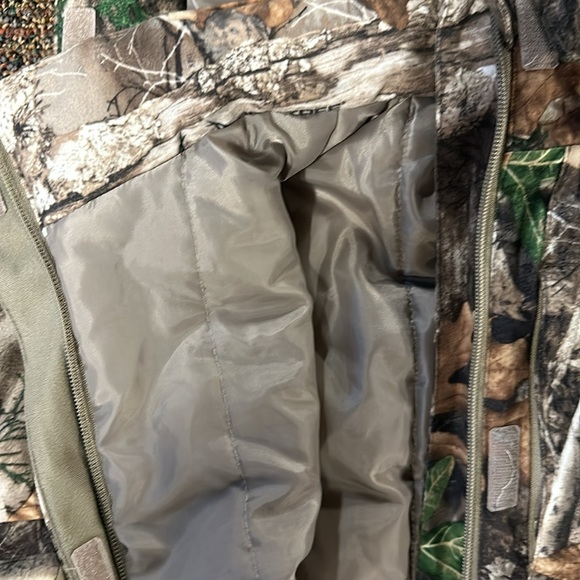 Women’s hunting jacket! - Picture 2 of 2